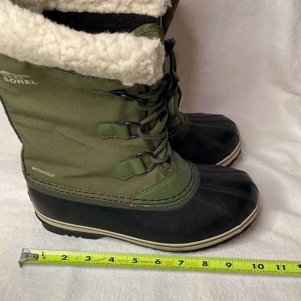 Sorel Olive Green and Black Women's Insulated Winter Boots with Shearling Cuff